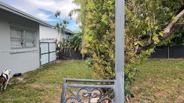 9380 SW 179th Ter, Palmetto Bay, FL 33157 - view of yard