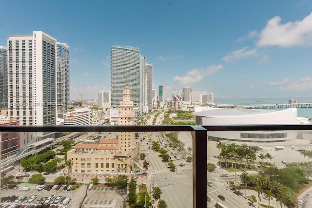 398 NE 5th St Unit 1408, Miami, FL 33132 - exterior space with a water view and a city view
