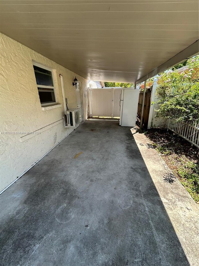 1912 W Clinton St, Tampa, FL 33604 - photo 5