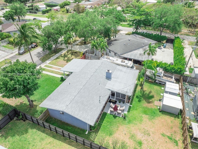 birds eye view of property featuring a residential view