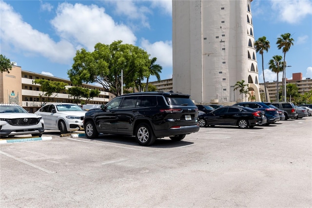 1680 NE 191st St Unit 307-2, Miami, FL 33179 - view of uncovered parking lot