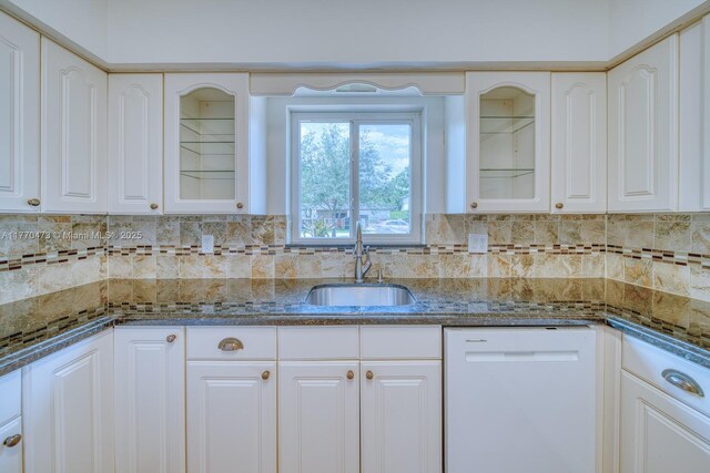 1435 Blue Rd, Coral Gables, FL 33146 - photo 16