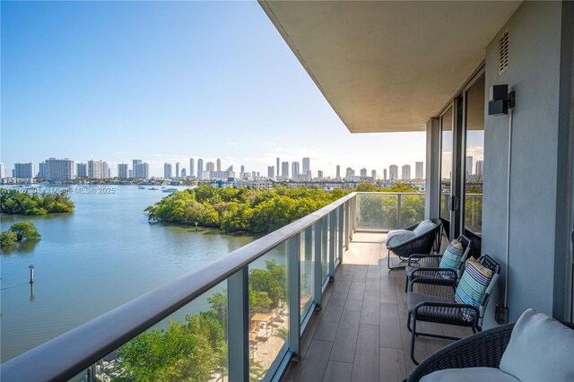 16385 Biscayne Blvd Unit 707, North Miami Beach, FL 33160 - balcony with a skyline view and a water view