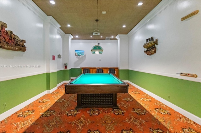 rec room with crown molding, pool table, visible vents, recessed lighting, and baseboards