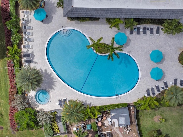 14773 Cumberland Dr Unit 208, Delray Beach, FL 33446 - view of pool