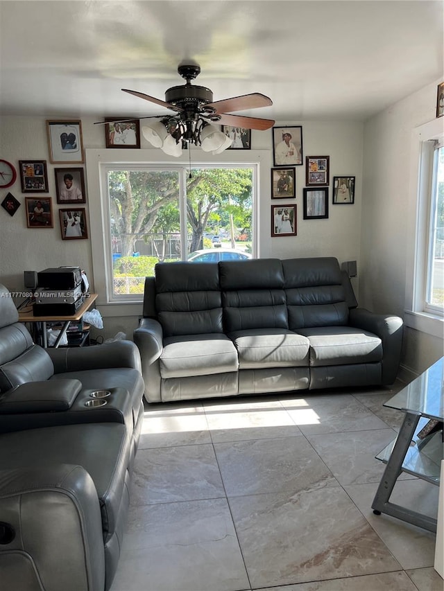 1023 N 25th Ave, Hollywood, FL 33020 - living room featuring a ceiling fan