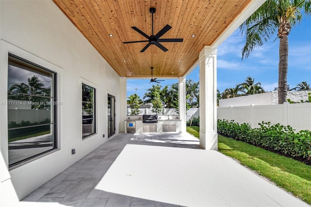 371 E Lakewood Rd, West Palm Beach, FL 33405 - photo 18