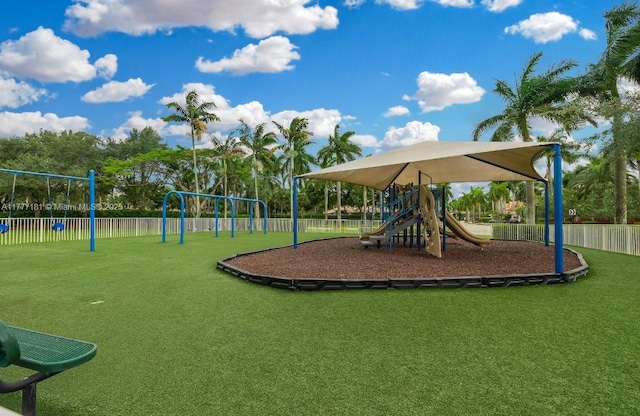 1604 Victoria Pointe Ln, Weston, FL 33327 - view of communal playground