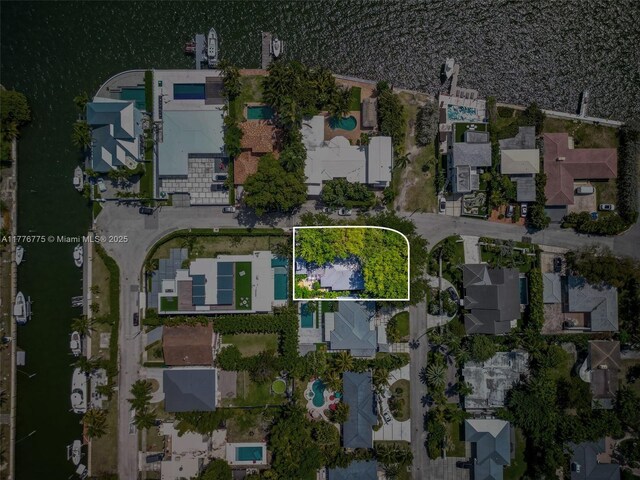 8800 N Bayshore Dr, Miami, FL 33138 - photo 45