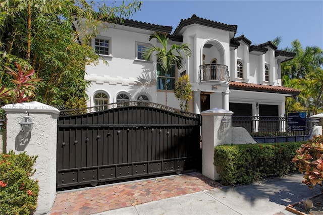 4501 N Bay Rd, Miami Beach, FL 33140 - photo 2