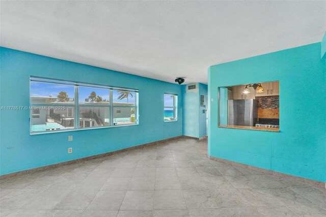 1801 S Surf Rd Unit 2A, Hollywood, FL 33019 - empty room with visible vents and baseboards