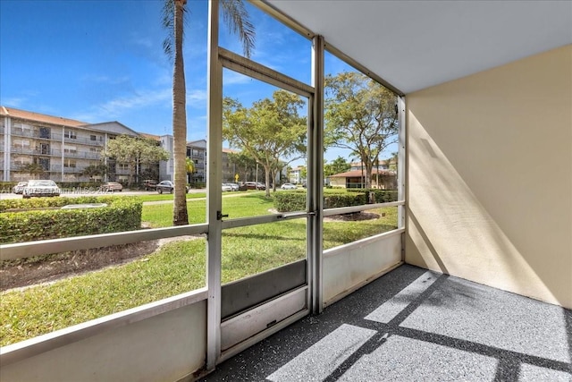 650 SW 124th Ter Unit 105P, Pembroke Pines, FL 33027 - view of unfurnished sunroom