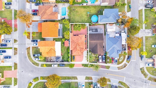 birds eye view of property featuring a residential view