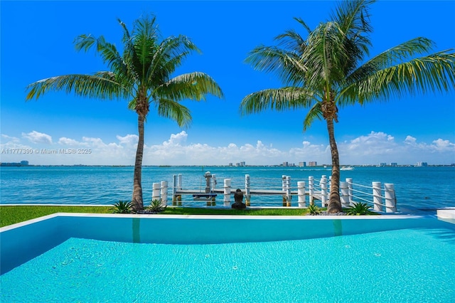 7960 Biscayne Point Cir, Miami Beach, FL 33141 - photo 9