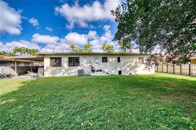 6550 SW 27th St, Miami, FL 33155 - back of property featuring stucco siding and crawl space