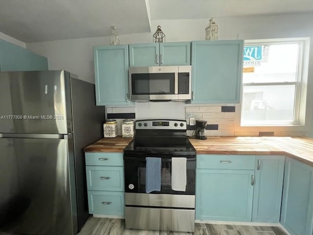 265 NW 80th St, Miami, FL 33150 - photo 13