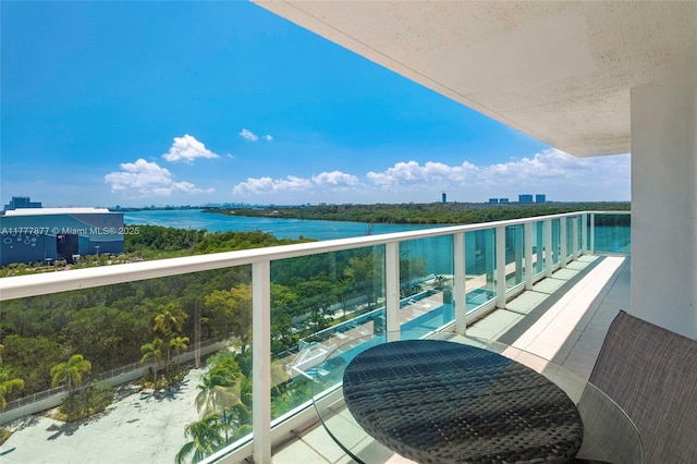 100 Bayview Dr Unit 1026, Sunny Isles Beach, FL 33160 - photo 4