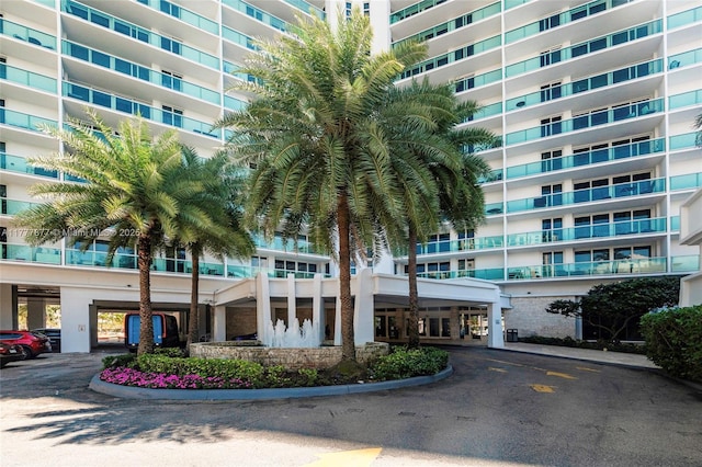 100 Bayview Dr Unit 1026, Sunny Isles Beach, FL 33160 - photo 43