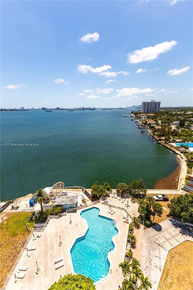 11111 Biscayne Blvd Unit 16G, Miami, FL 33181 - birds eye view of property featuring a water view