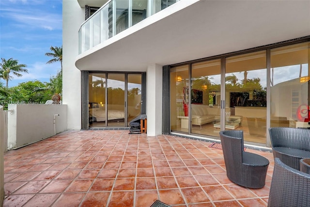 4000 Island Blvd Unit 402, Aventura, FL 33160 - view of patio featuring a balcony
