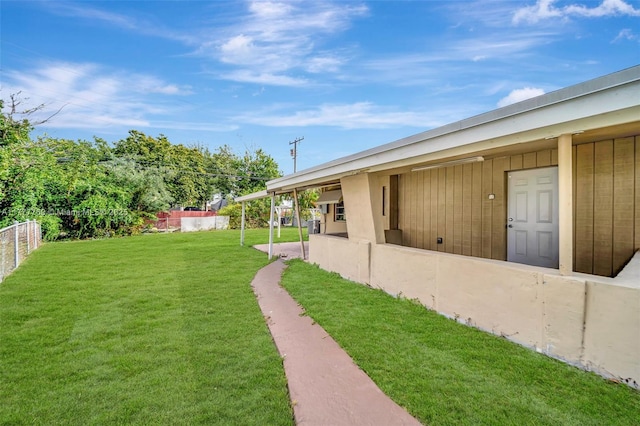 view of yard featuring a fenced backyard