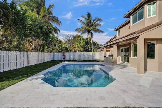 852 Heritage Dr, Weston, FL 33326 - view of swimming pool featuring a fenced backyard and a patio