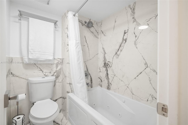 bathroom featuring toilet and shower / tub combo with curtain