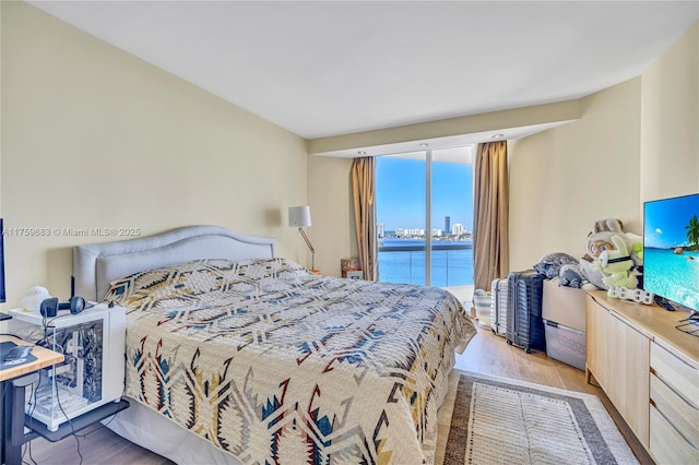 2600 E Island Blvd Unit 1704, Aventura, FL 33160 - bedroom featuring light wood-style flooring