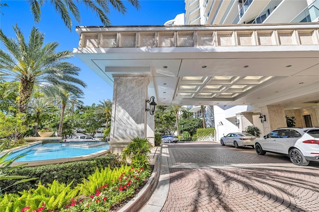 2600 E Island Blvd Unit 1704, Aventura, FL 33160 - exterior space with curbs