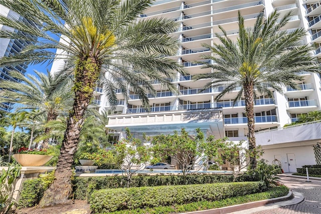 2600 E Island Blvd Unit 1704, Aventura, FL 33160 - view of apartment building / complex