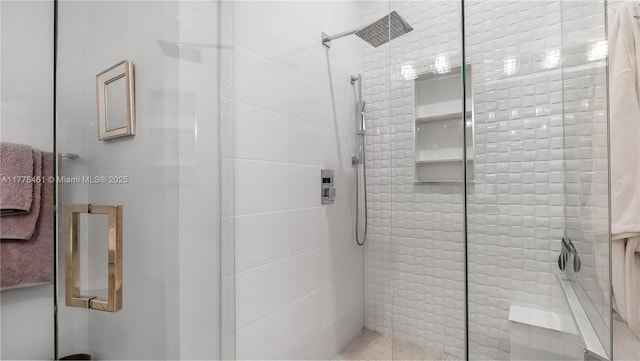 2269 Quail Roost Dr, Weston, FL 33327 - bathroom with tiled shower