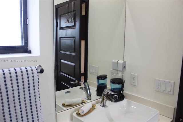 15481 NW 91st Ct, Miami Lakes, FL 33018 - photo 47
