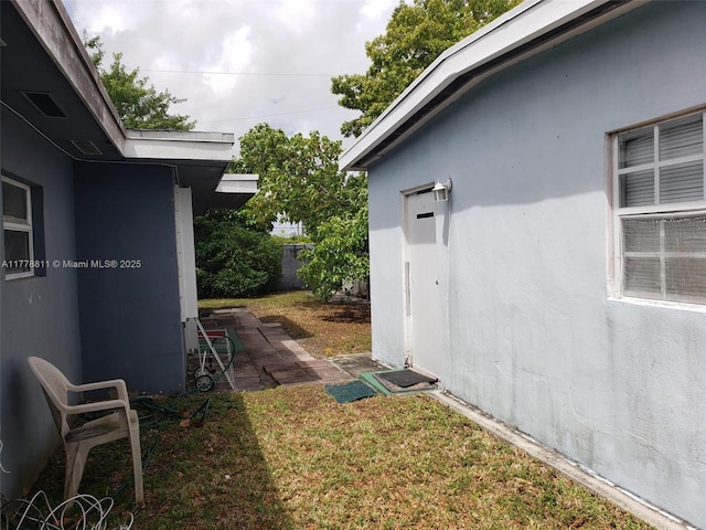 10041 SW 14th Ter, Miami, FL 33174 - view of grassy yard
