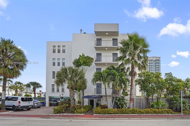 6545 Indian Creek Dr Unit 505, Miami Beach, FL 33141 - view of apartment building / complex with fence