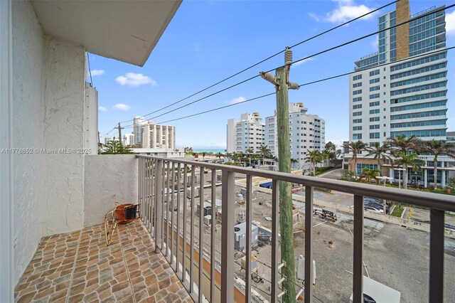 6545 Indian Creek Dr Unit 505, Miami Beach, FL 33141 - balcony featuring a city view