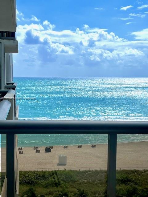 6039 Collins Ave Unit 1114, Miami Beach, FL 33140
