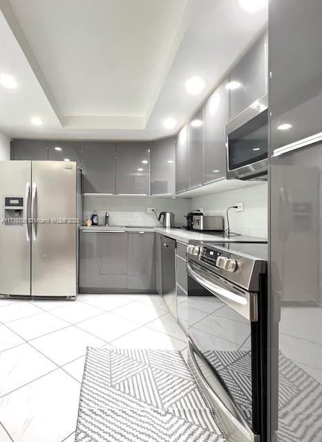 6039 Collins Ave Unit 1114, Miami Beach, FL 33140
