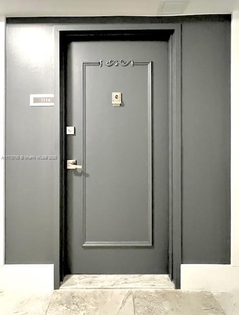 6039 Collins Ave Unit 1114, Miami Beach, FL 33140