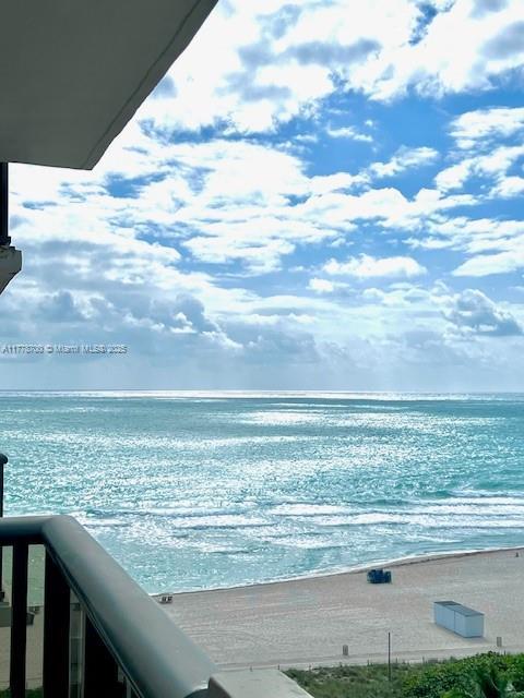 6039 Collins Ave Unit 1114, Miami Beach, FL 33140