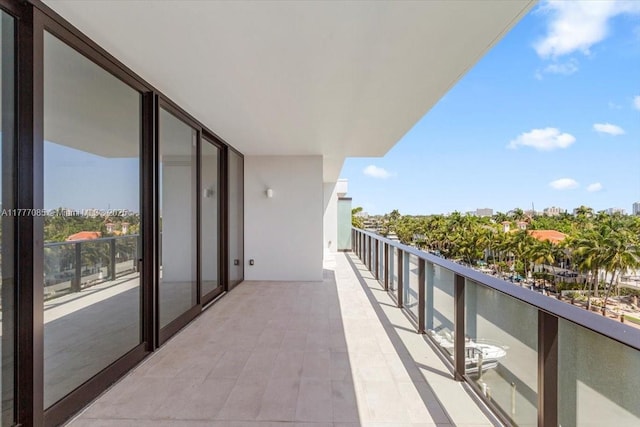 160 Isle Of Venice Dr Unit Ph2, Fort Lauderdale, FL 33301 - view of balcony