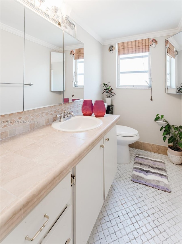 1811 Jefferson St Unit 304, Hollywood, FL 33020 - bathroom featuring vanity and ornamental molding