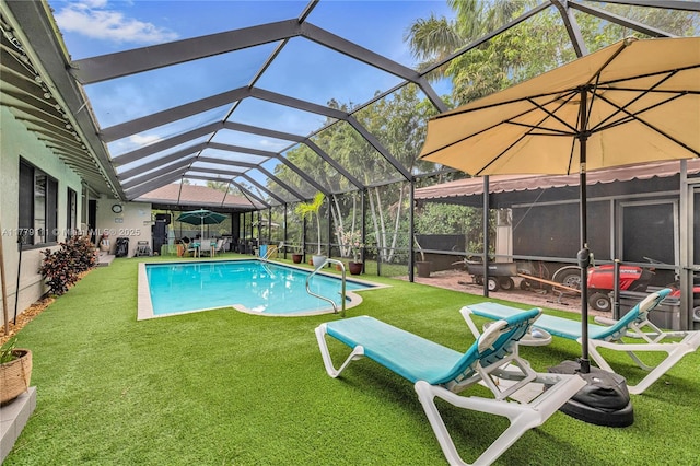7801 SW 170th St, Palmetto Bay, FL 33157 - outdoor pool featuring a yard, a patio area, and glass enclosure