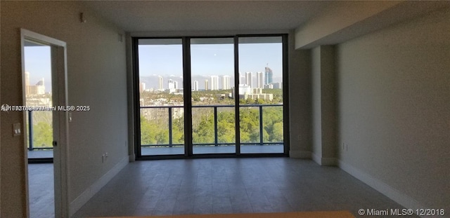 16385 Biscayne Blvd Unit 1019, North Miami Beach, FL 33160 - photo 4