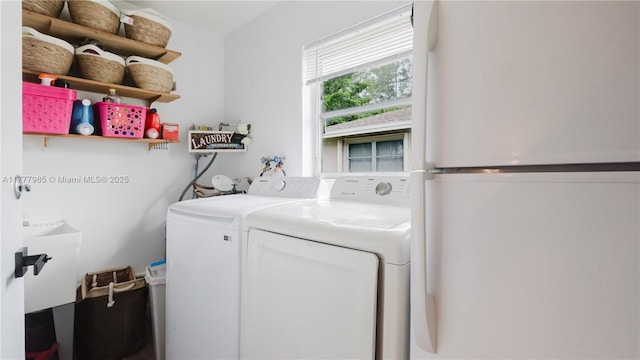 10300 NW 80th Ct, Tamarac, FL 33321 - laundry room featuring washing machine and dryer