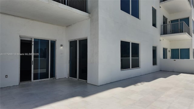 10 SW S River Dr Unit 610, Miami, FL 33130 - view of patio / terrace