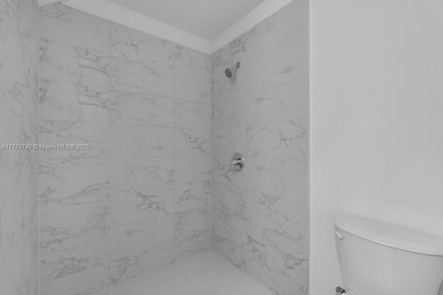 34441 SW 189th Ct, Homestead, FL 33034 - full bath featuring tiled shower and toilet