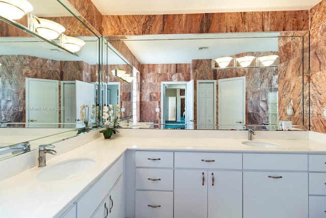 8350 SW 138th Ter, Palmetto Bay, FL 33158 - full bathroom featuring double vanity, visible vents, and a sink