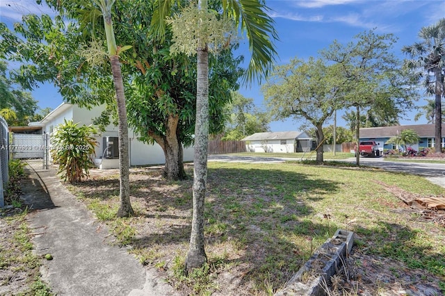 2001 N 26th Ave, Hollywood, FL 33020 - view of yard