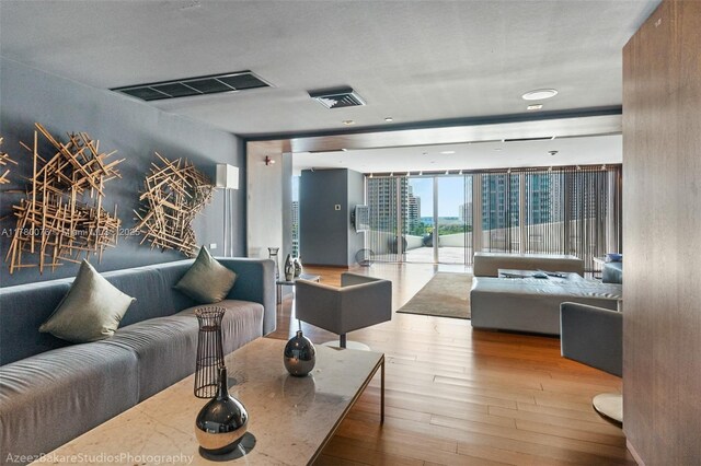325 S Biscayne Blvd Unit 621, Miami, FL 33131 - photo 39