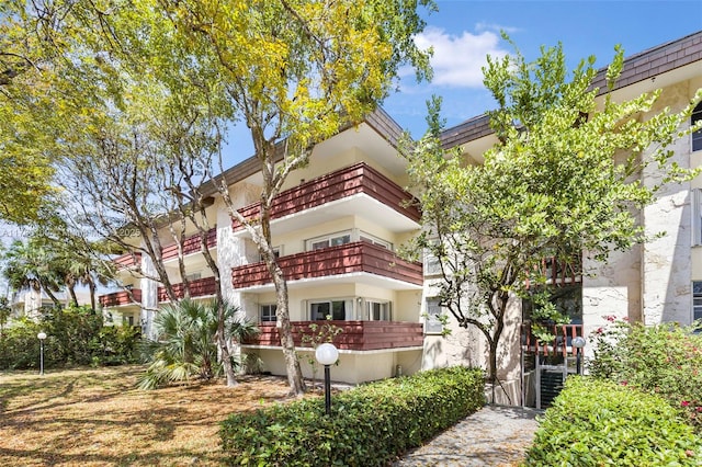 view of building exterior